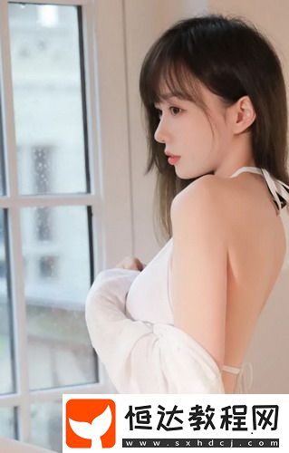 兩男一女一個(gè)人一個(gè)摸：三人間的搞笑互動(dòng)，誰說友情不能有點(diǎn)小摩擦！