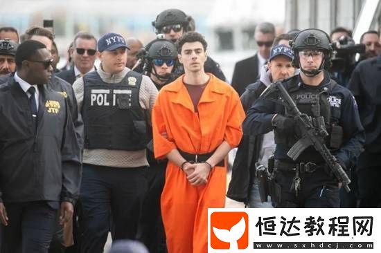 一臉淡定拒不認(rèn)罪