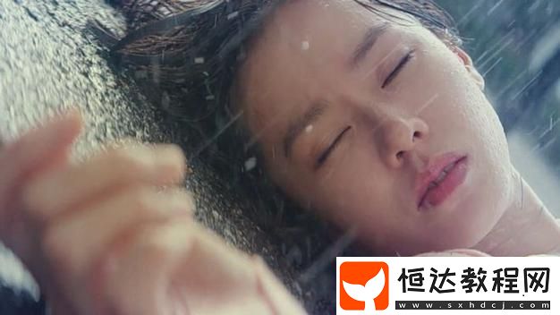 情感與欲望交織下的“岳故意裝睡讓我挺進(jìn)去的電影”